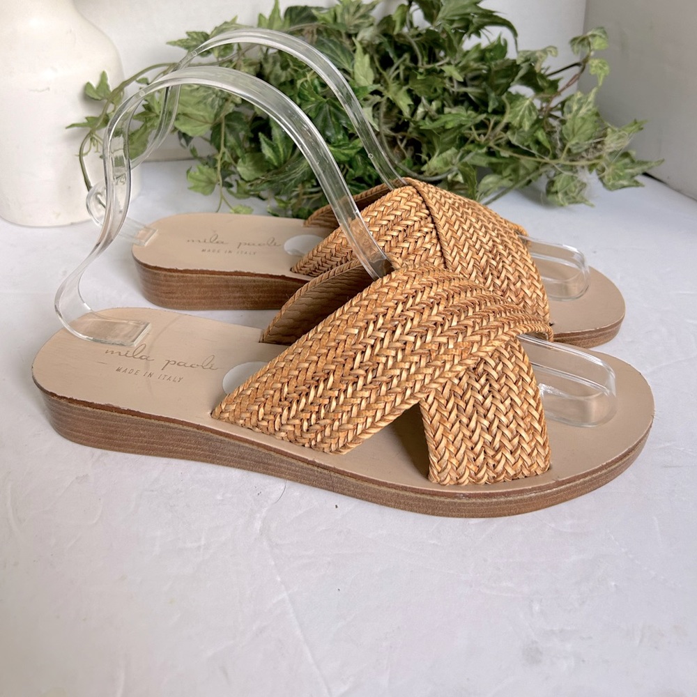 Mila Paoli Crisscross Open Toe Raffia Wedge Slide Sandals. Size 6.5.